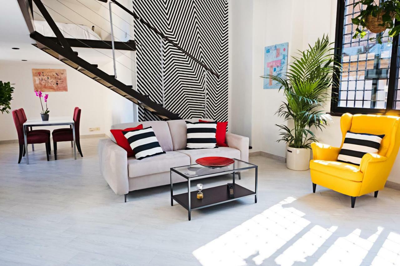 Erida Spanish Steps * Rom